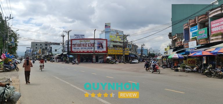 Cửa Hàng Thế Giới Mắt Kính Bồng Sơn