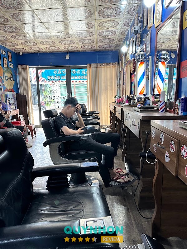Cắt tóc nam Tuấn Bê hình ảnh 2