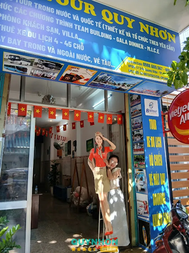 Công ty du lịch BidiTour Quy Nhơn: 17 Trần Quang Diệu