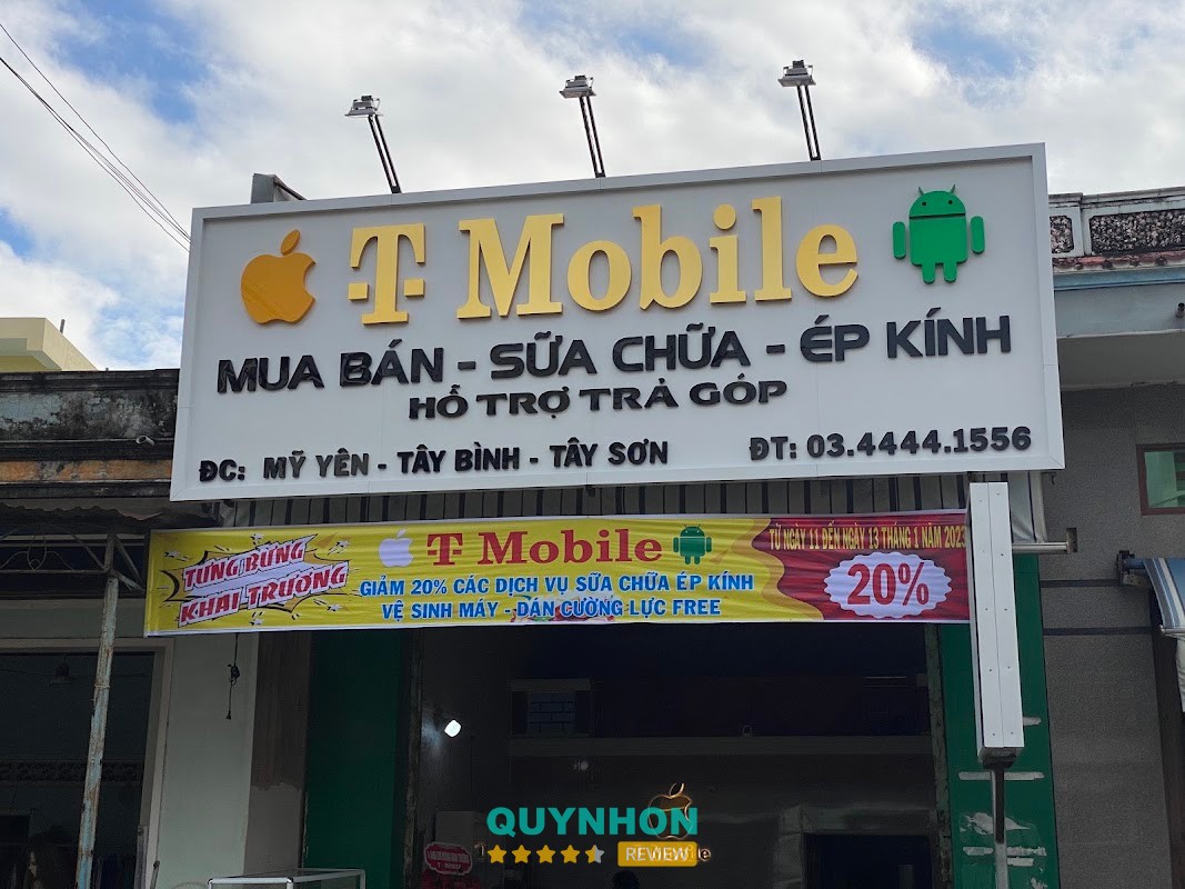 Cửa hàng điện thoại di động T - Mobile Phù Cát