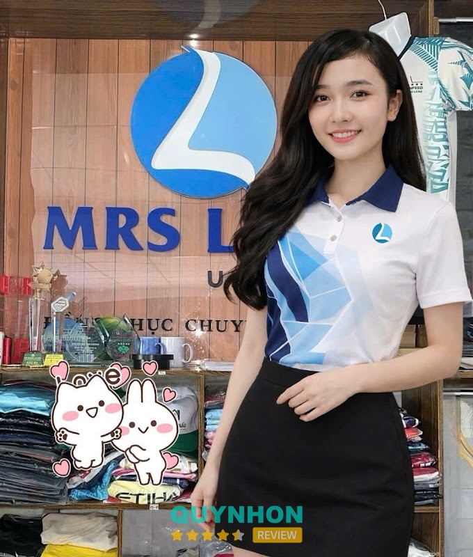 Mrs Linh mẫu đồng phục 3