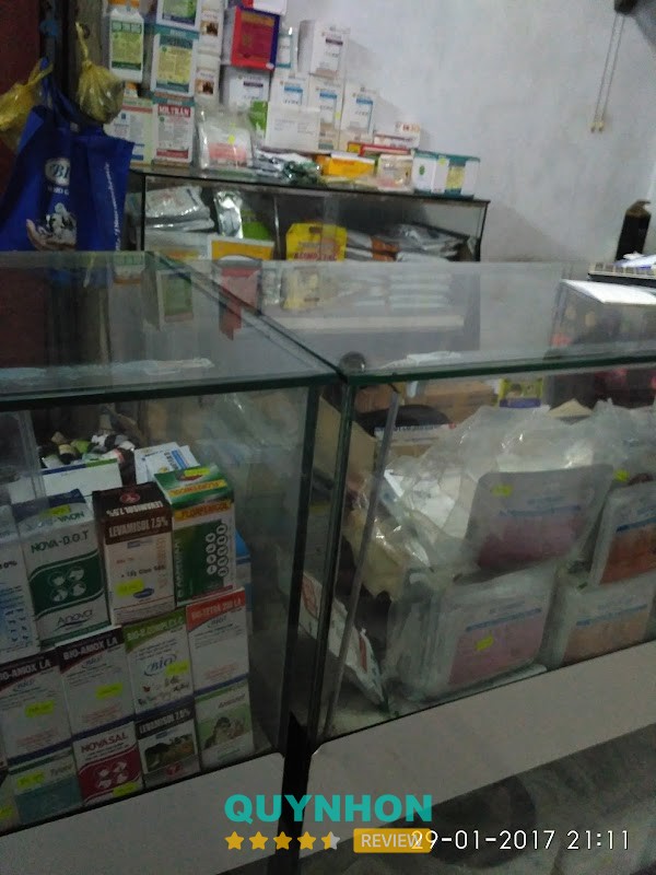 Cửa hàng thuốc thú ý Hương Tiến