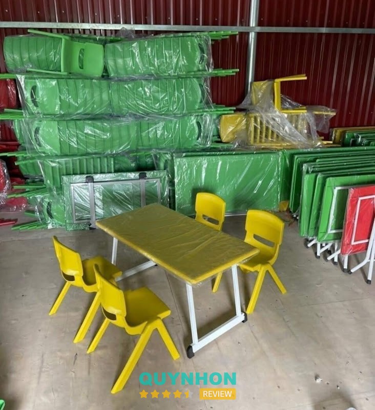Thiết bị trường học và đồ chơi mầm non Quy Nhơn