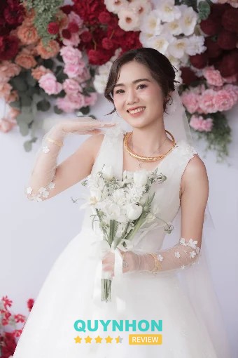 Dịch vụ cô dâu tại Áo Cưới Ngọc Cần