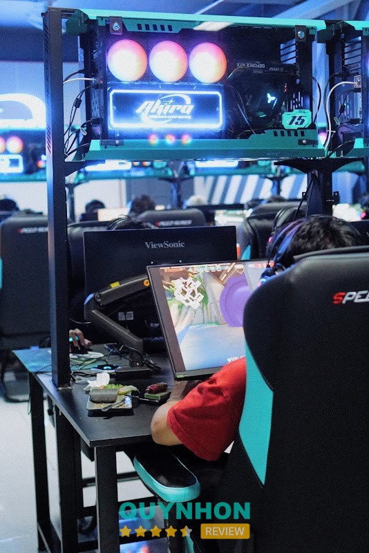AKIRA CYPER GAMING - góc trải nghiệm 2