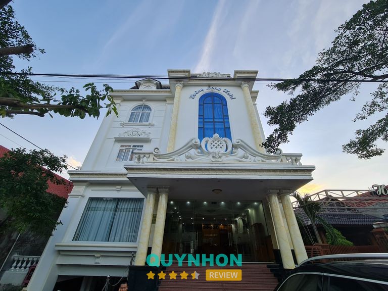 Khách sạn Hoàng Long Kbang