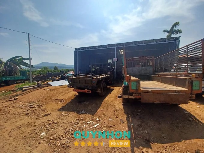 Khu vực làm việc của Cơ khí Thanh Phát