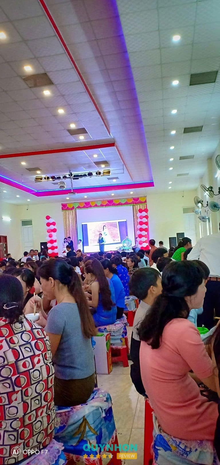 Nhà Hàng Tiệc Cưới Công hậu Ia Krêl