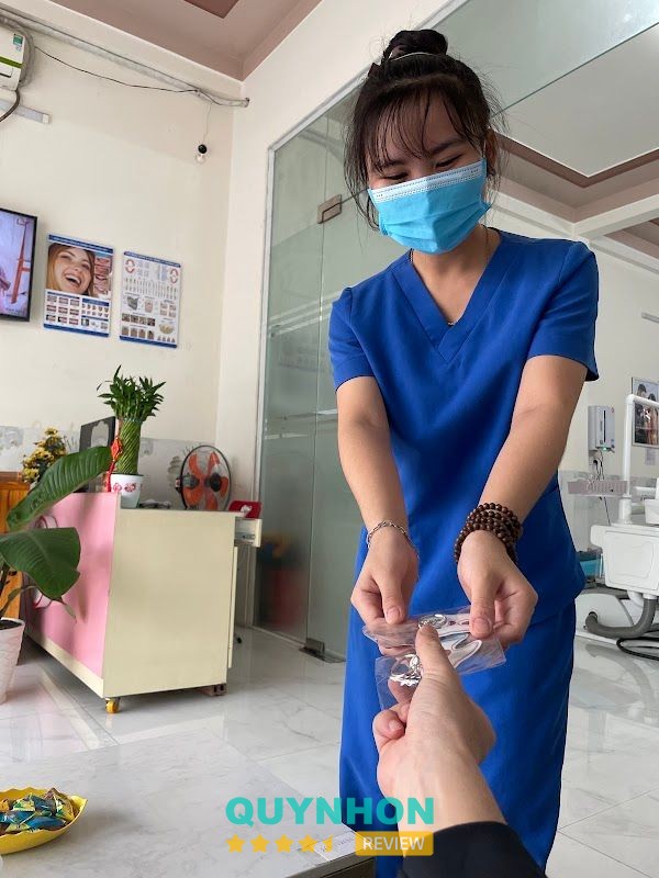 Nha Khoa Quốc Tế Hoa Kỳ – hình ảnh 2