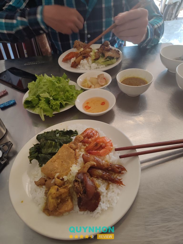 Quán Cơm Bình Dân Tuấn Nguyễn – hình ảnh 3