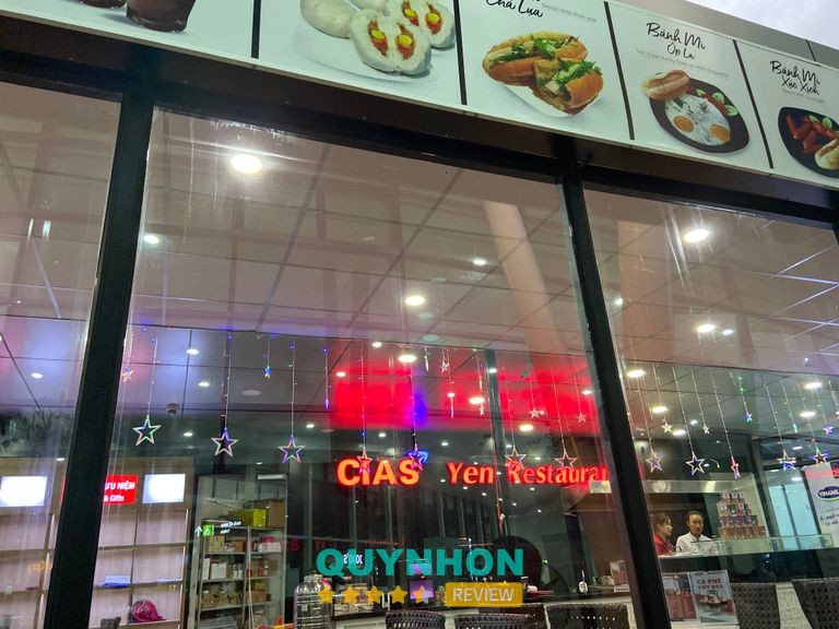 CIAS Yen Restaurant tại sân bay Phù Cát