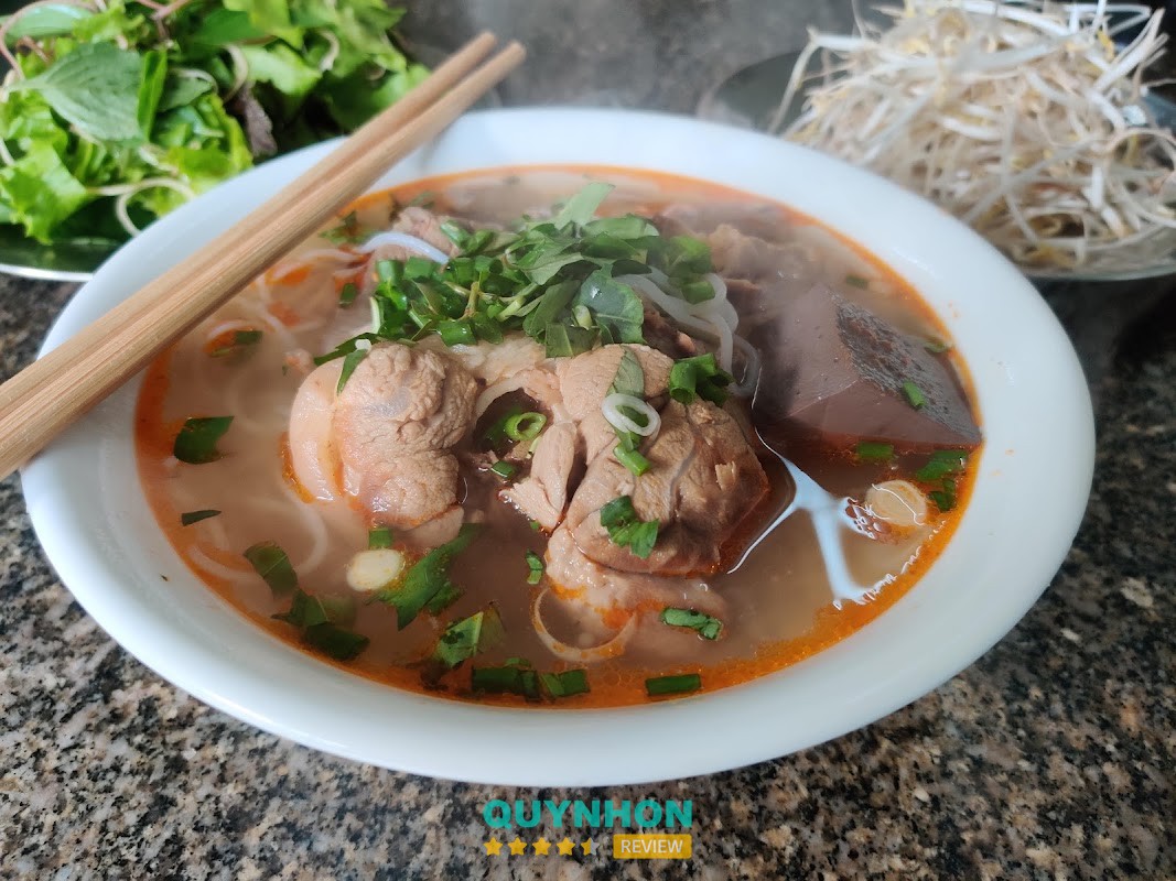 Bún Bò Huế Bà Dinh – hình ảnh 2