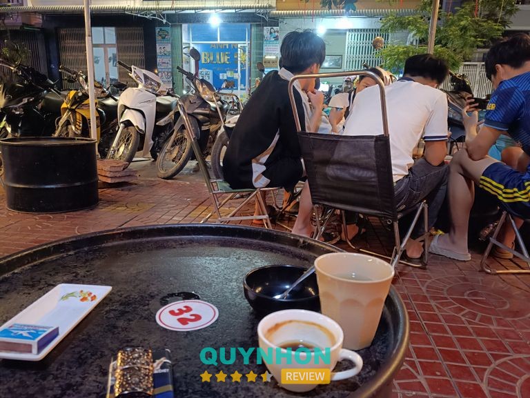 Không gian Coffee 77 - Cafe 77