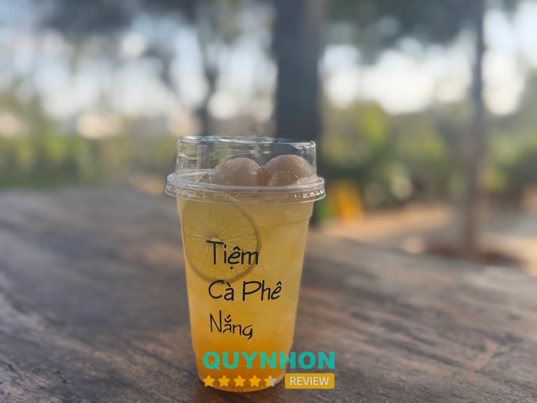 Tiệm Cà Phê Nắng – hình ảnh 2
