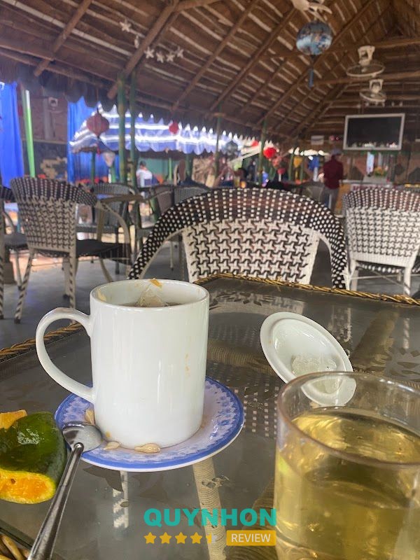 Cafe Sân Vườn Tây Sơn