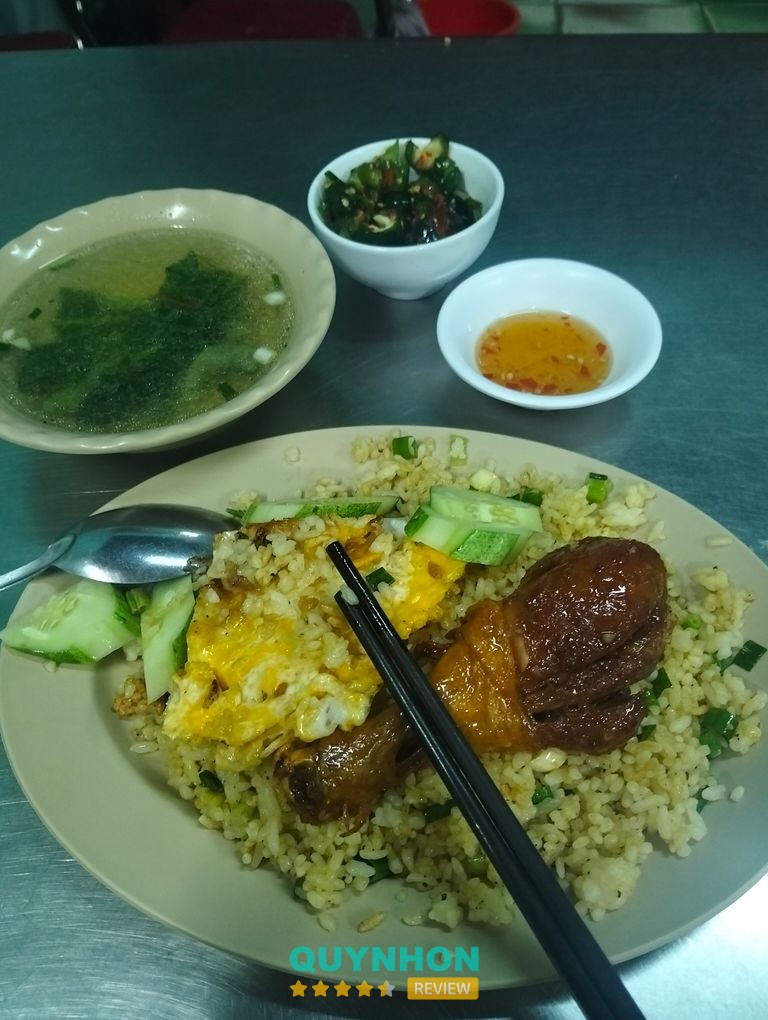 Quán Cơm Anh Đào Ayun Pa - hình ảnh 2