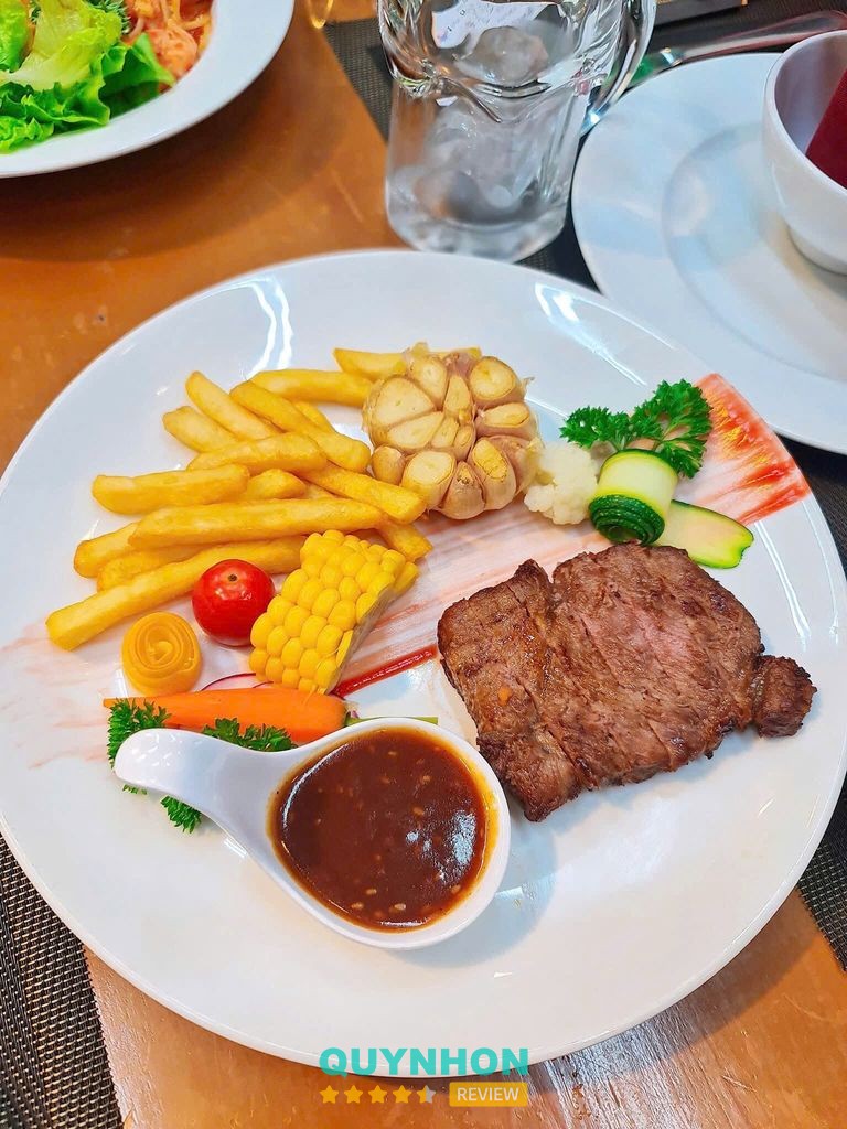 Festina Lente – hình ảnh nhà hàng 3