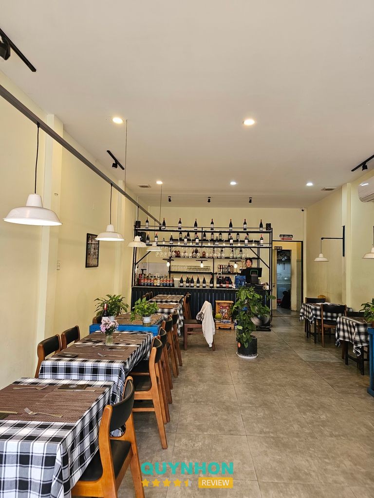 BeefSteak Quy Nhơn – hình ảnh nhà hàng