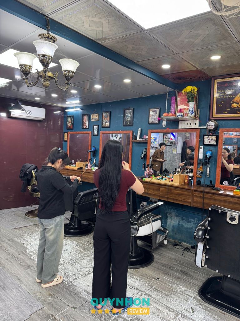 Văn Tiên Barbershop ở Bồng Sơn