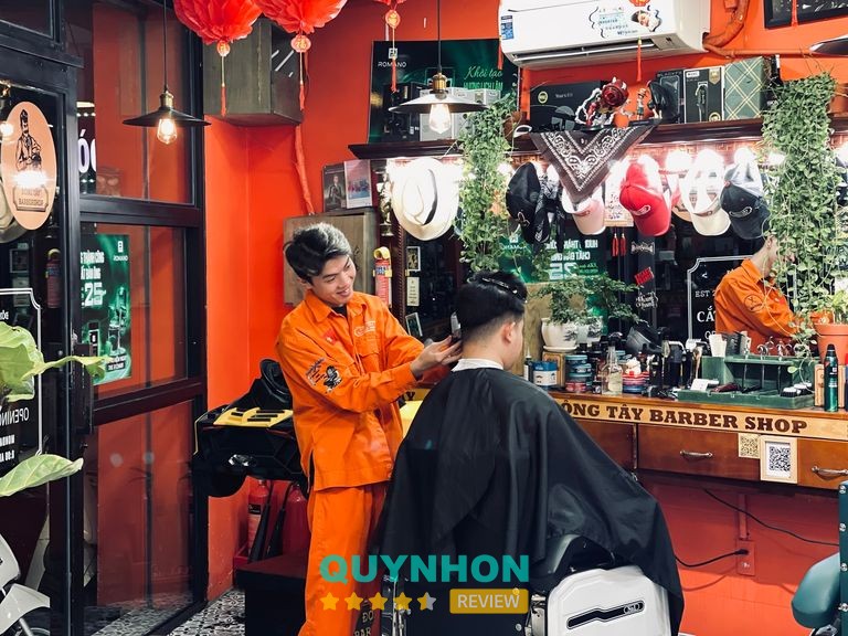 barbershop miền núi Đức Cơ