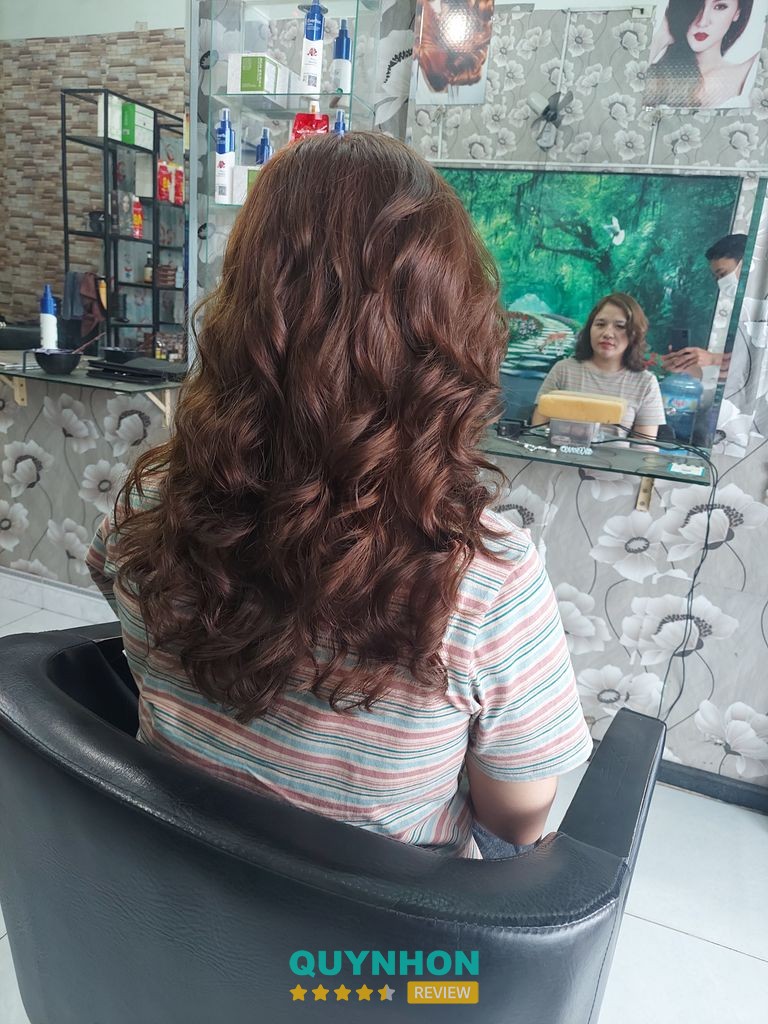 Salon Tóc Nhật Tiến tại QL1A Tuy Phước