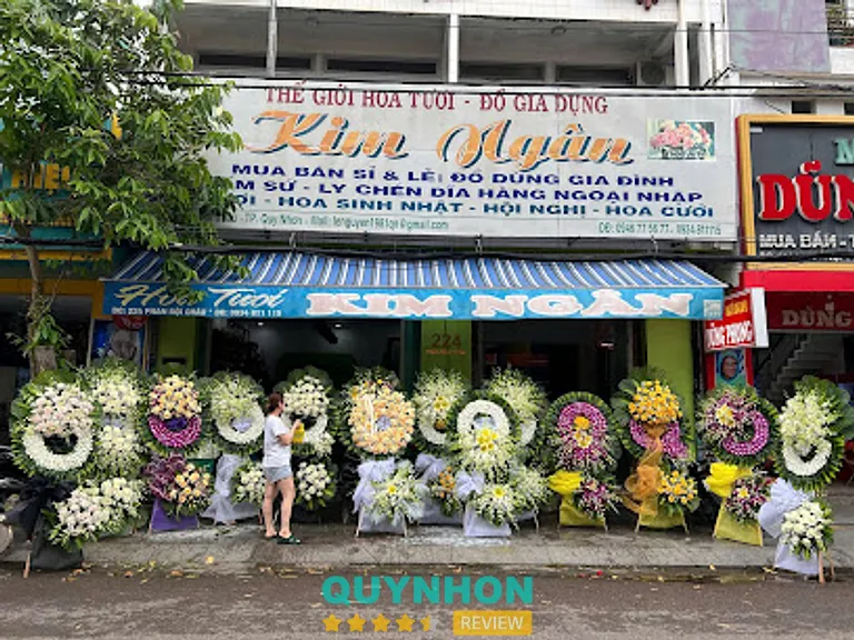 Hoa tươi Kim Ngân: 224 Phan Bội Châu, P. Quy Nhơn