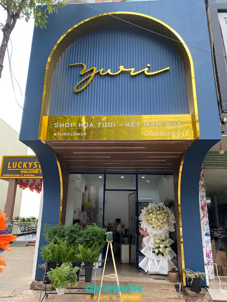 Shop hoa Yuri Flower: 62 Phan Đình Phùng, Pleiku