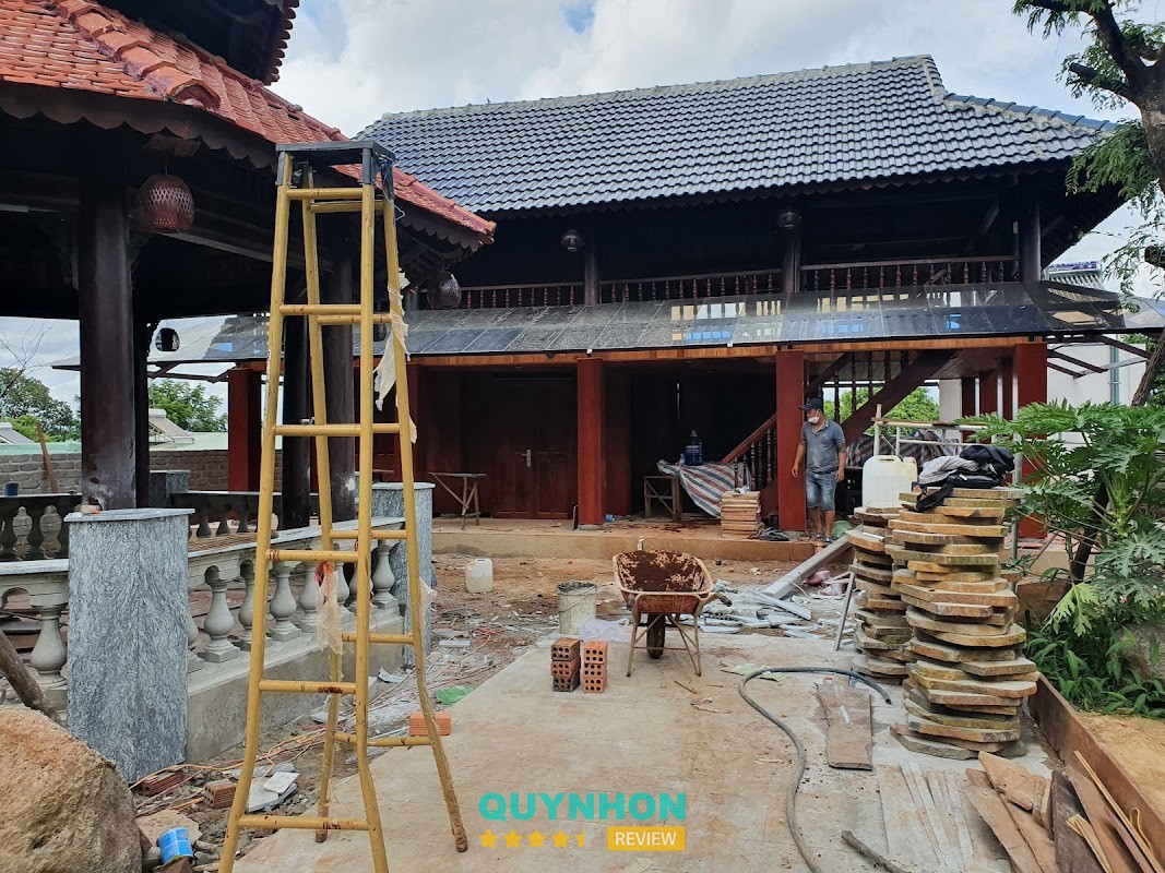 Dịch vụ cho thuê xe tự lái. Thi công, thiết kế hồ thủy sinh, tiểu cảnh sân vườn. Trí Nguyễn – 7 Bùi Dự, Pleiku, Gia Lai 600000, Việt Nam