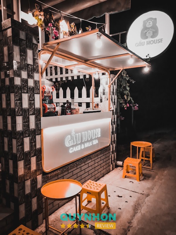 Tiệm bánh Gấu House Hoài Nhơn