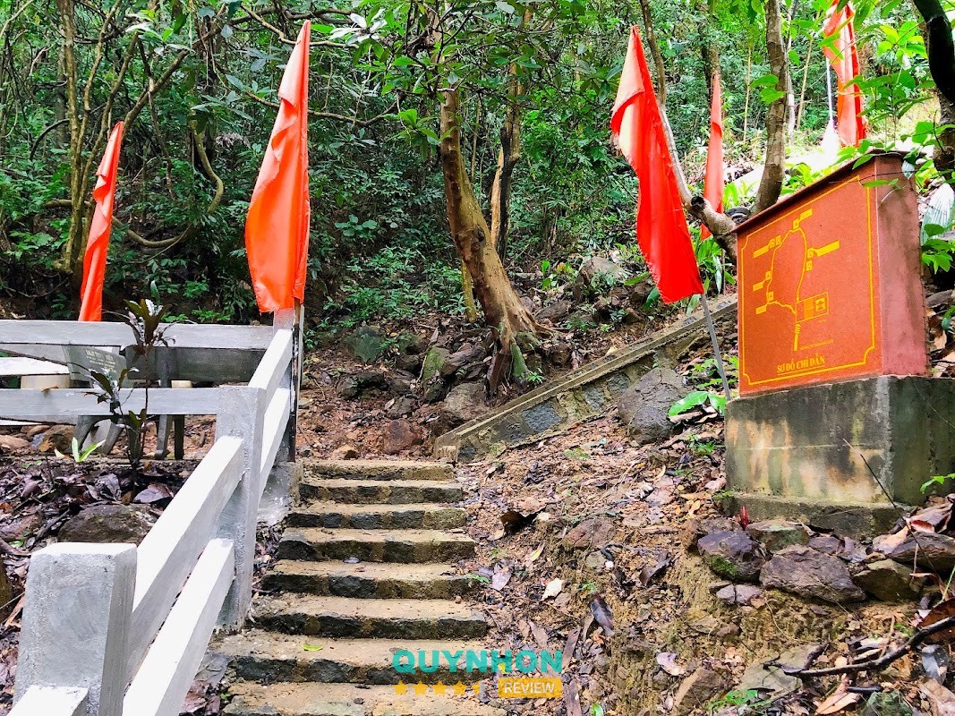 Rửa xe Huỳnh Dũng Hoài Nhơn