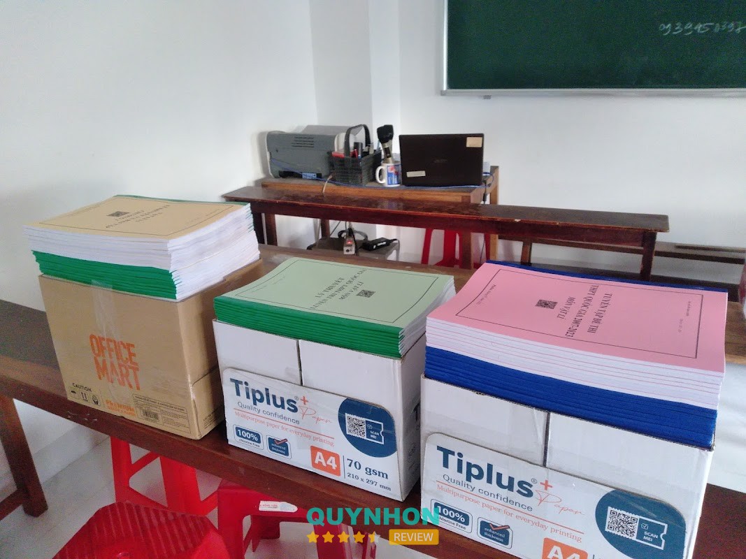 THẦY HOÀNH - LUYỆN THI VẬT LÍ THPT – 25/2 Tô Vĩnh Diện, Pleiku, Gia Lai 600000, Việt Nam hình ảnh 3